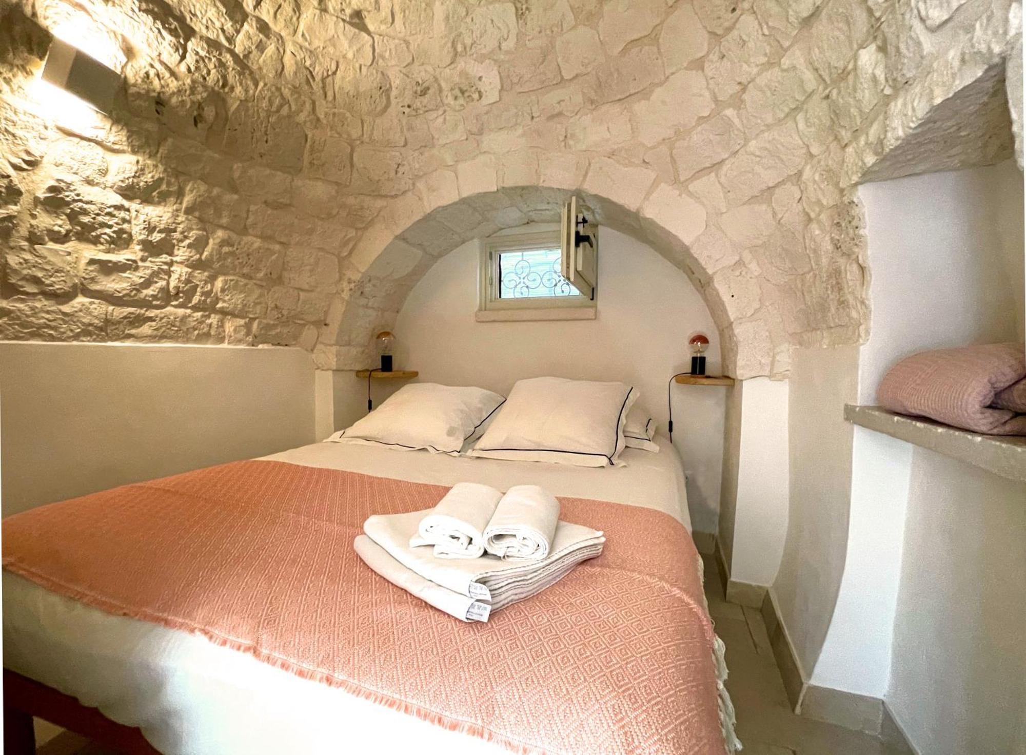 Trullo Panna Fragola - Exclusive Four Bedroom Villa & Private Pool Martina Franca Exterior photo